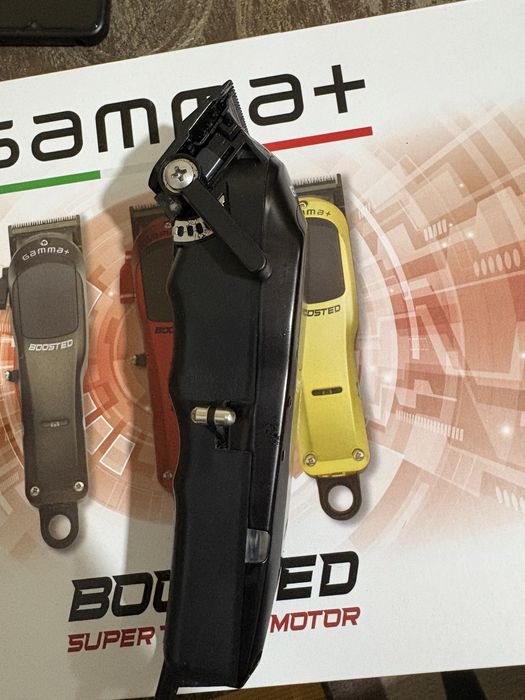 Продавам машинка Gamma + Boosted