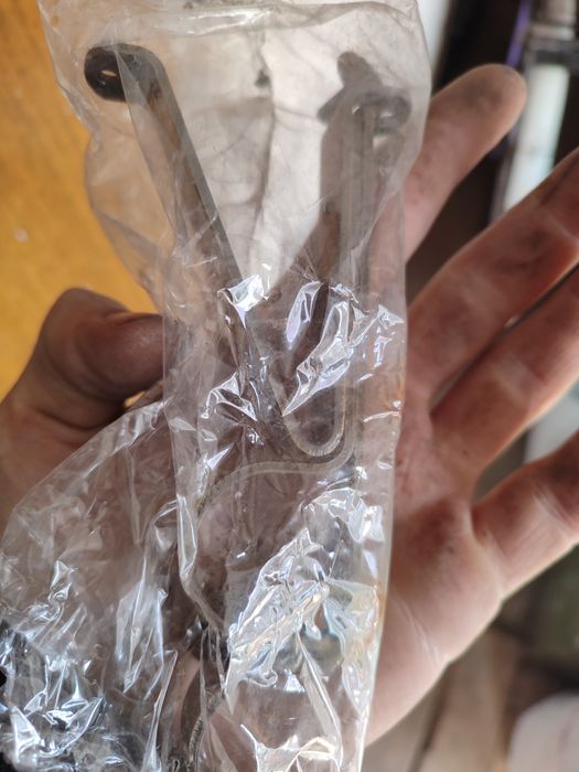 Металлический карниз для штор