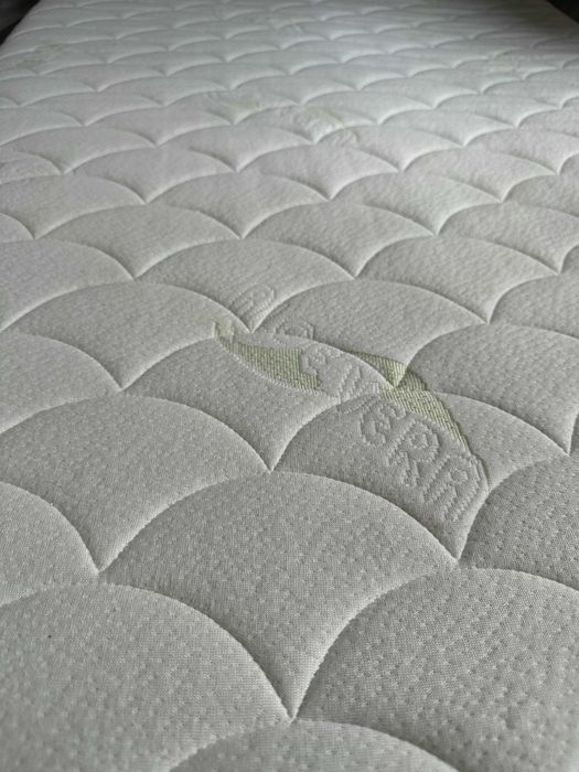 Saltea pentru copii 2-7 ani, 90x200 cm, cu structura de 4 cm latex + 2 cm cocos+ 7 cm latex