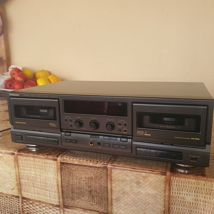 Deck technics model rs tr 777