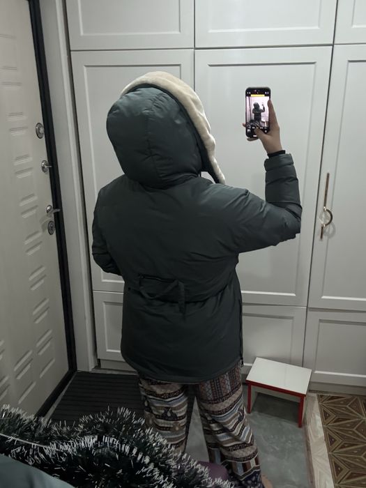 Продам зимнюю куртку