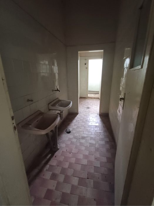 Продава се Промишлена сграда в с. Найденово, Област Стара Загора - 1384 кв.м за 82 €/кв.м - Снимка #3