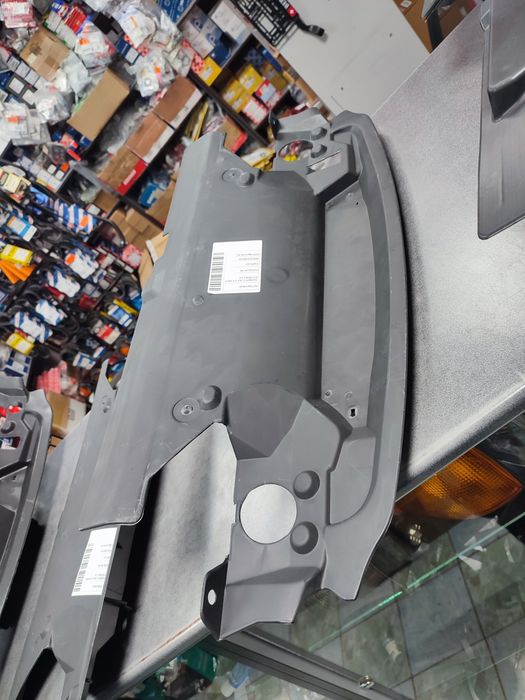 Кожух радиатора BMW E36 новые