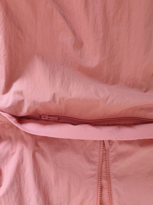 Продавам анорак PUMA