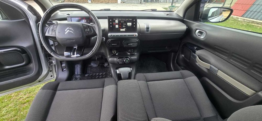 Citroën C4 Cactus cutie automată