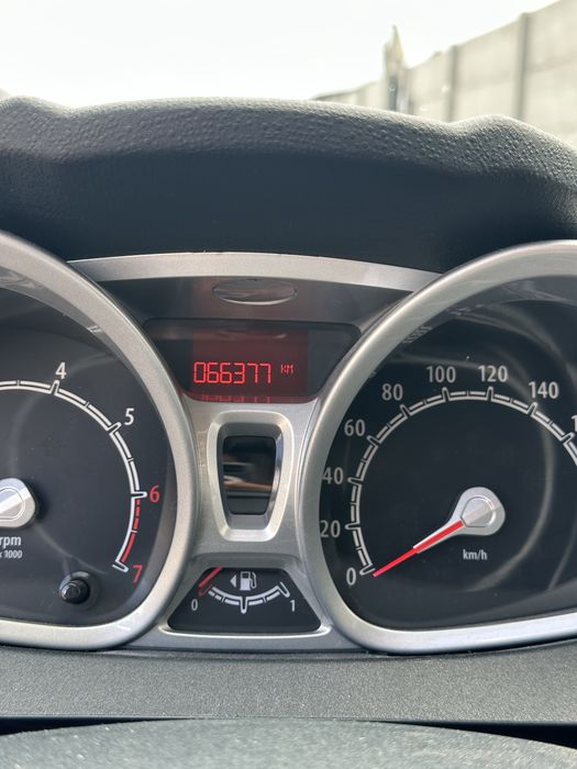 FORD Fiesta 2011 — imagine 5
