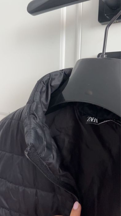 Безрукавка женская