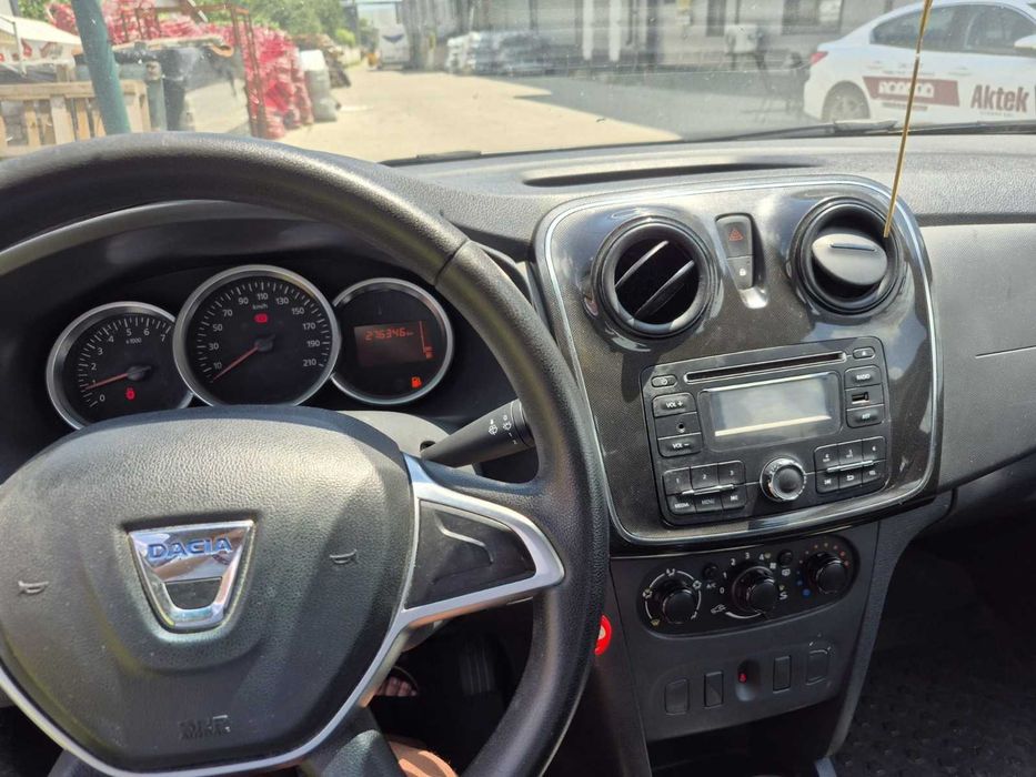 DACIA Logan 2017 — imagine 2