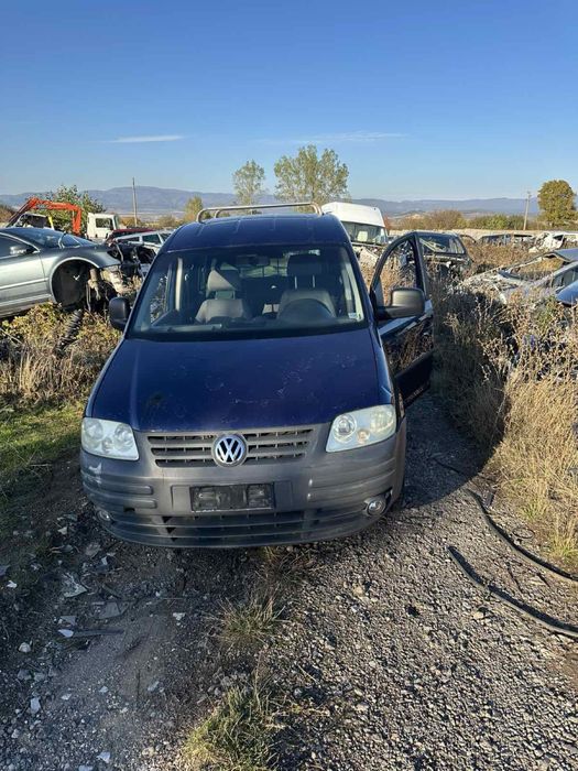 Фолксваген кади 2008 г на части