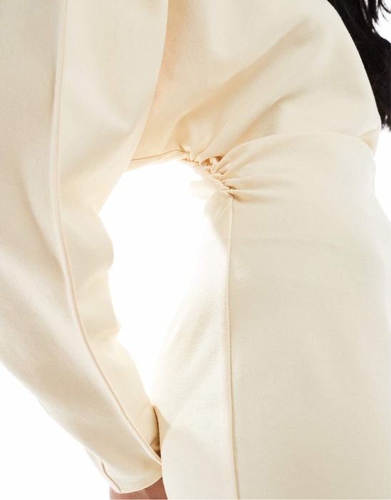 &Other stories Нова с етикет