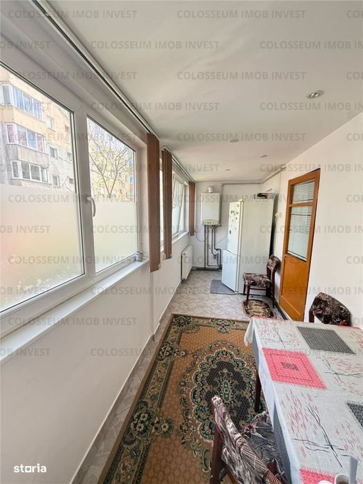 Calea Bucuresti-Paraului apartament 2 camere decomandat ,balcon mare