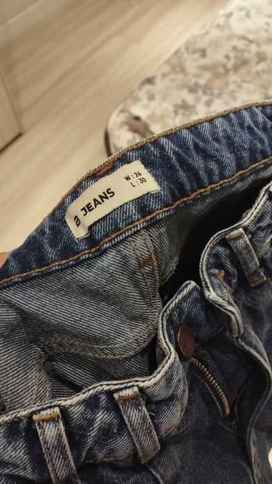 Джинсы mom B-Jeans, S, на высокой посадке, плотные