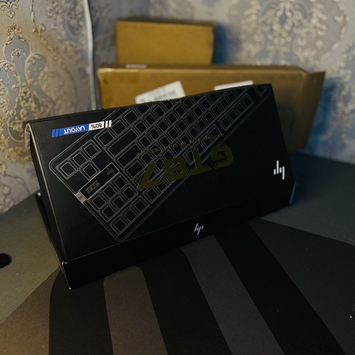 GT87 mechanical keyboard — YANGI (tekshirish uchun ochilgan)