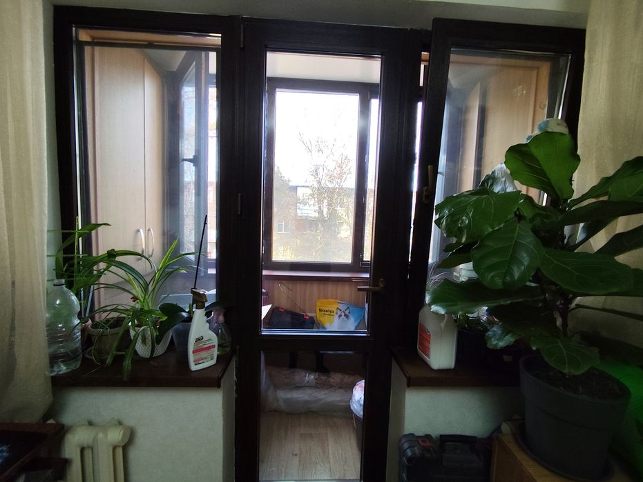 Продам трёхкомнатную квартиру