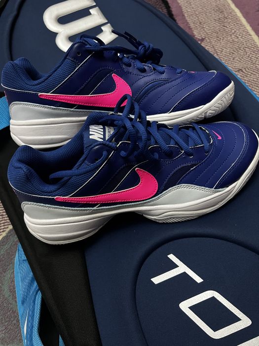 Теннисные  кроссовки