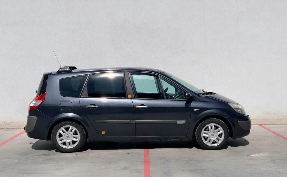 Renault Escenic 2004