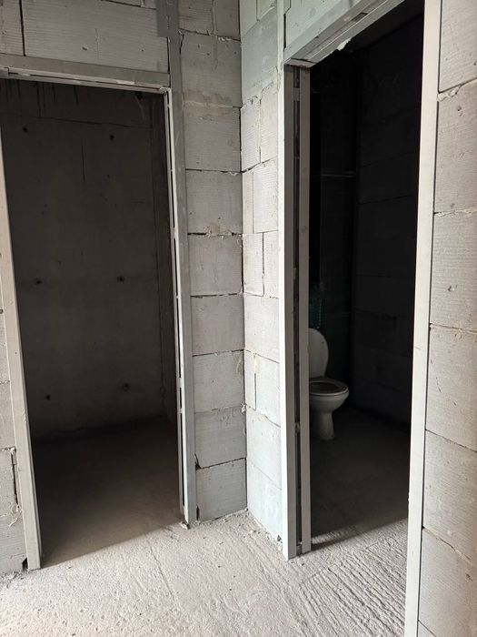 ЖК «Xon Saroy» “Salom Qo’yliq” B blok 13-etaj 72 kv metr