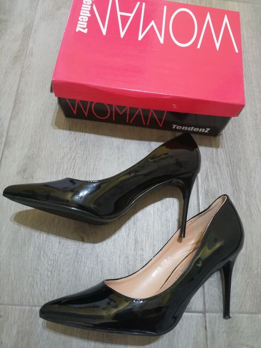 Дамски обувки и чанта