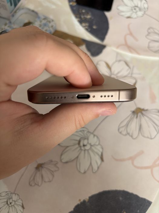 iPhone 16 pro max 512 gb