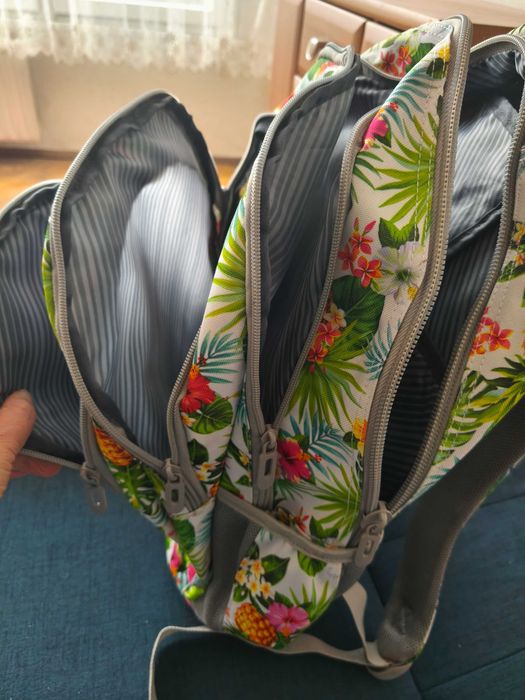 Нова ученическа раница Hash