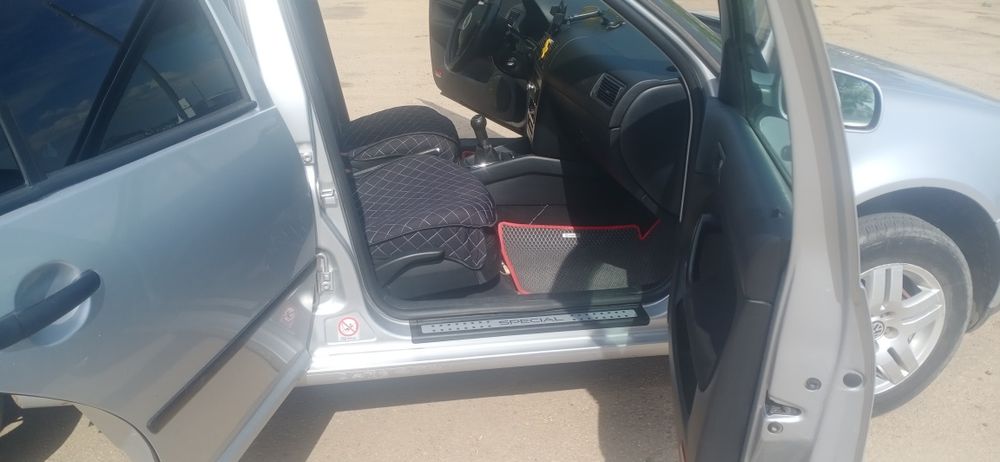 Продам машину Golf 4