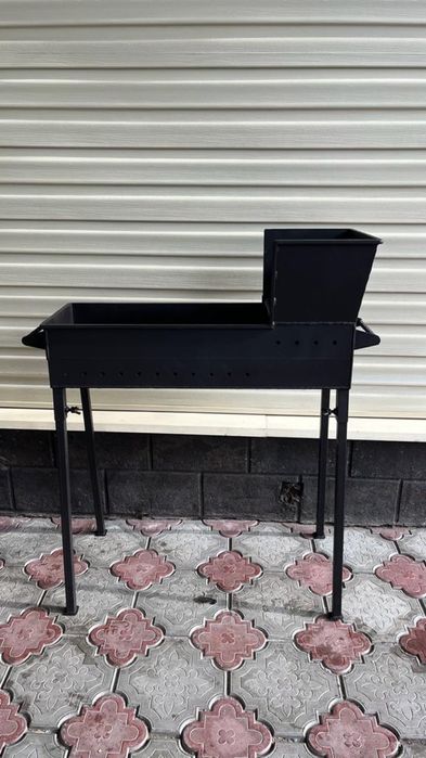 Мангал «Классик». Совок и кочерга в комплекте.