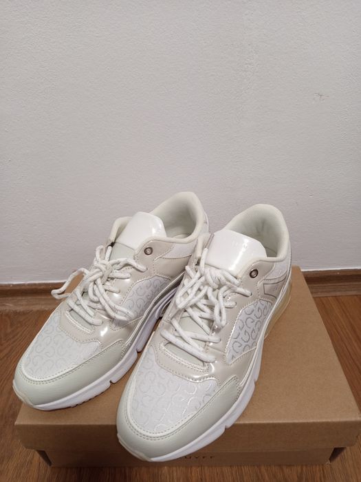 Дамски маратонки Cruyff 39 номер Нови