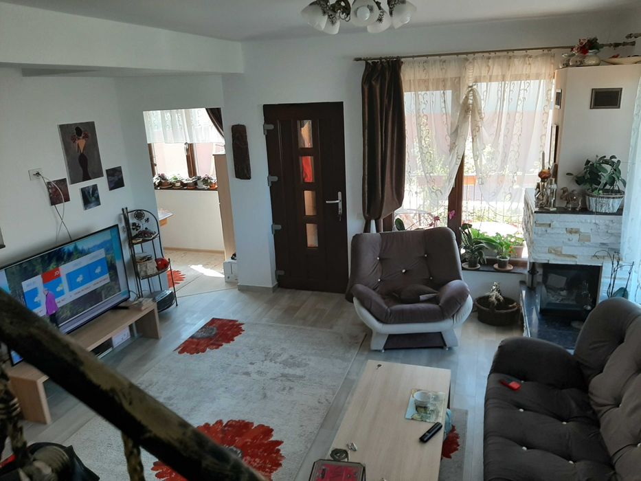 Casă primitoare Tunari