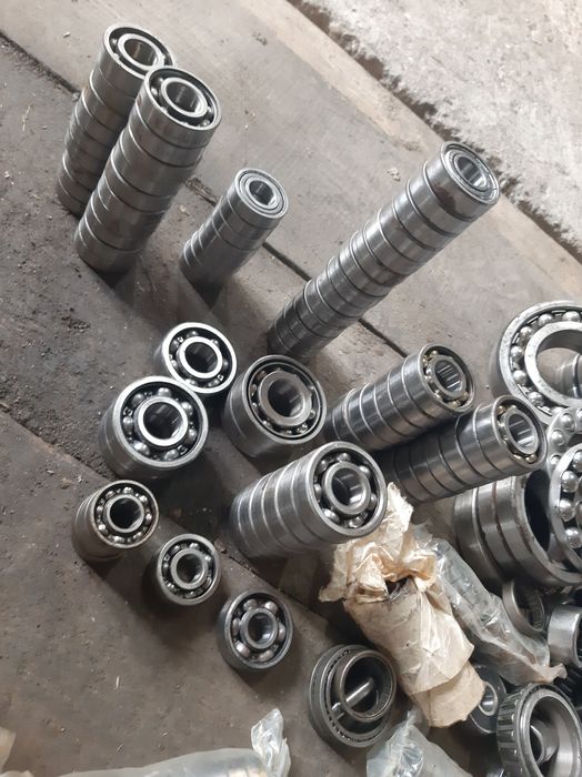 Schimb 500 Rulmenti noi 4 lei bucata