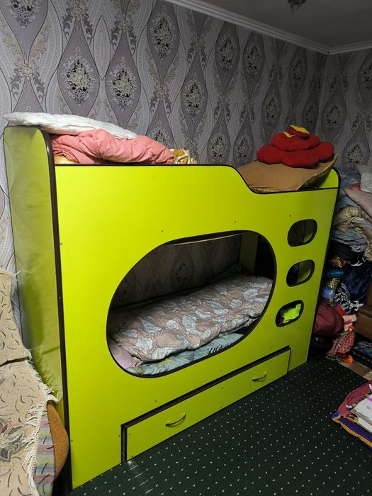 Кровать двухъярусная для детей