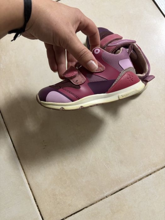 Adidasi biomecanics / ghete