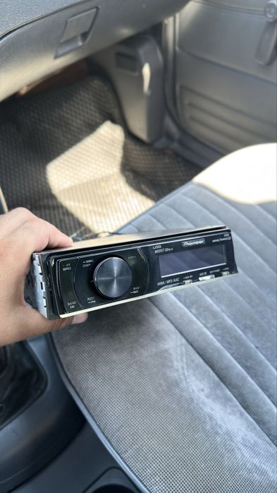 Pioneer Deh 7150 чёрный делфин