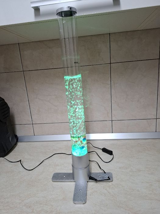 Lampa cu led si pestisori