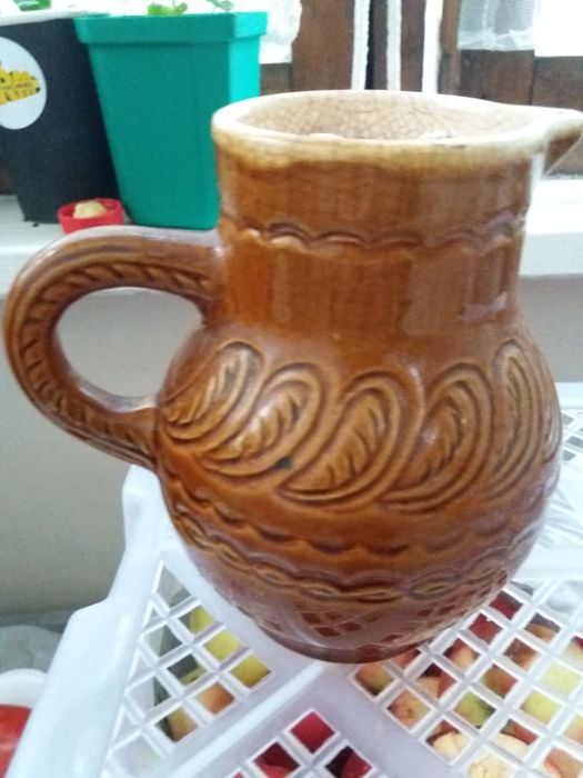 Керамический молочник 1 штука.