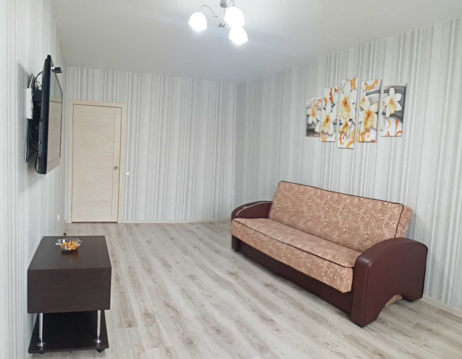 Сдаётся посуточно 2 комнатная мкр. Береке