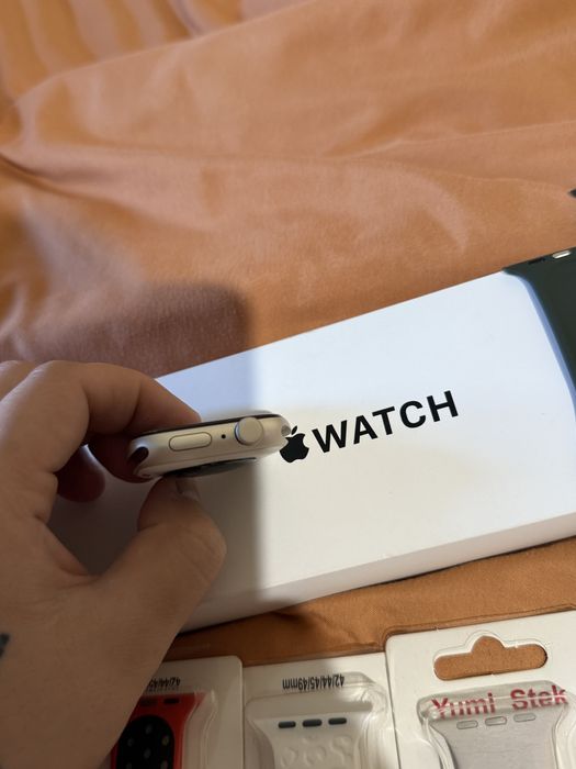 Apple Watch SE (Gen 2) 44mm