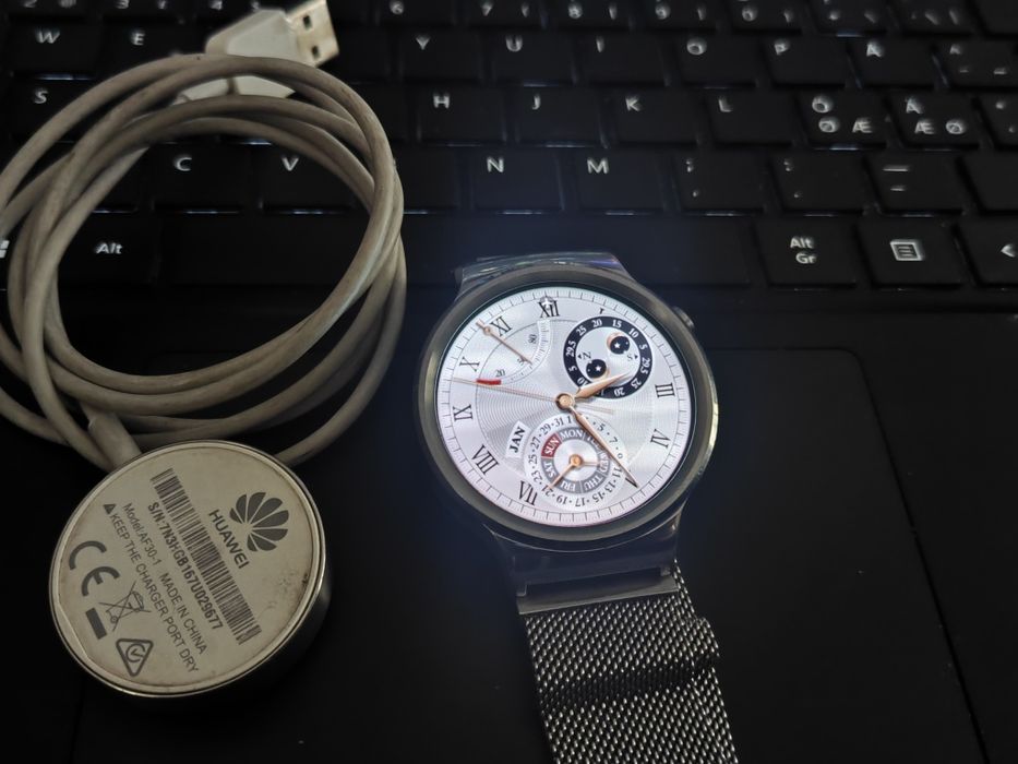 Huawei Watch W1 Sapphire ceas smart