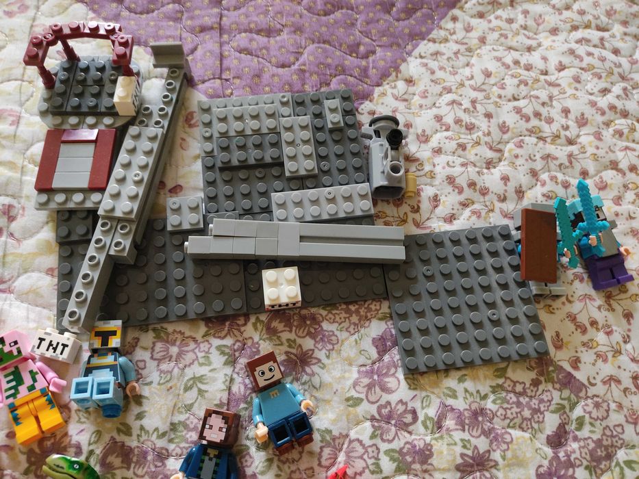 Конструктор Майнкрафт (много частей)