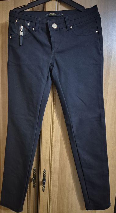 Панталон  с ципове