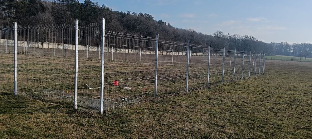 Vand teren SANPETRU intre Harman si Bod