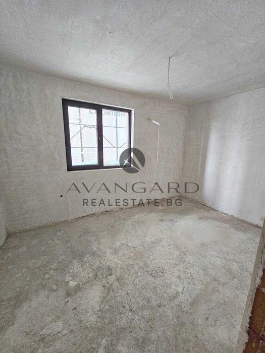 Продава се Тристаен апартамент в Пловдив, Център - 107 кв.м за 2100 €/кв.м - Снимка #3