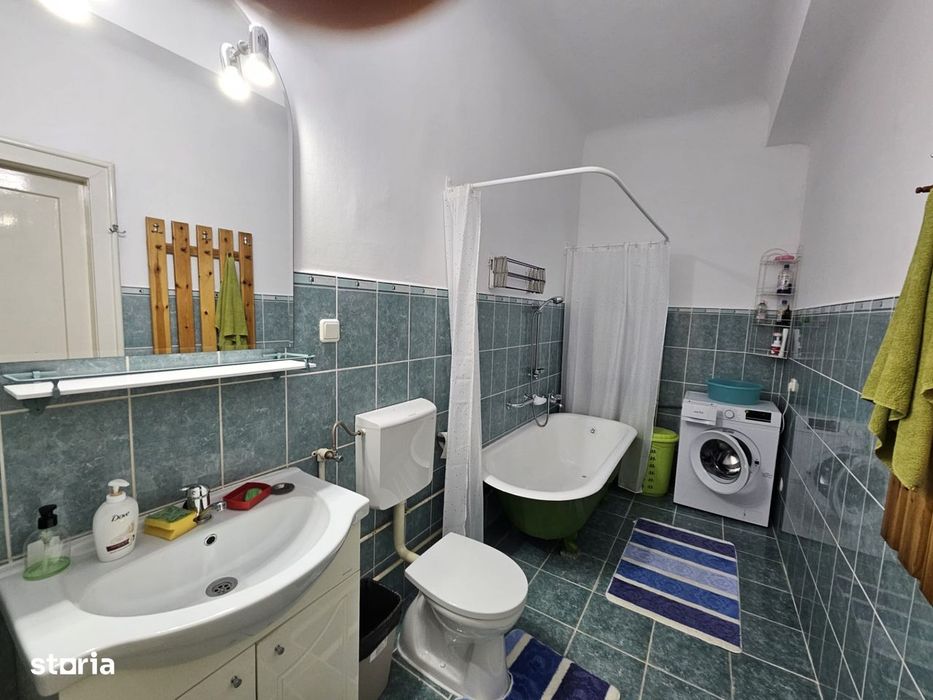 Apartament central, 3 camere, 80 mp, zona Parcul Central!