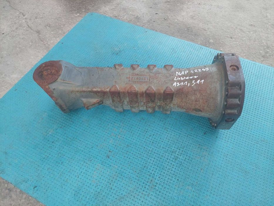 Punte excavator pe roti Liebherr A311