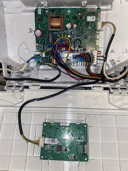 Centrală termică Vaillant ecoTEC Pure VUW 236/7-2 – 23 kW – pentru reparație