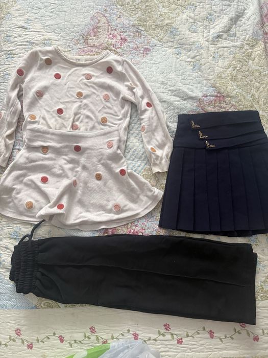 Отдам даром детские вещи