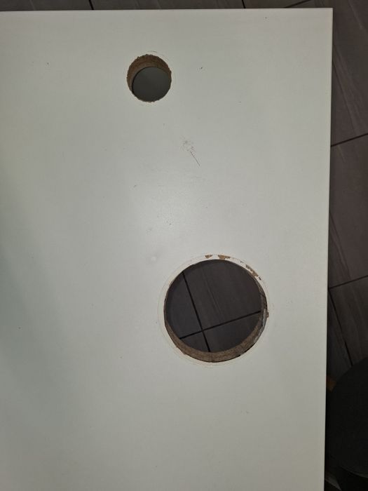 Бюро с етажерка за маникюр