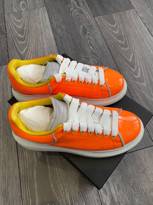 Alexander McQueen Piele Naturala