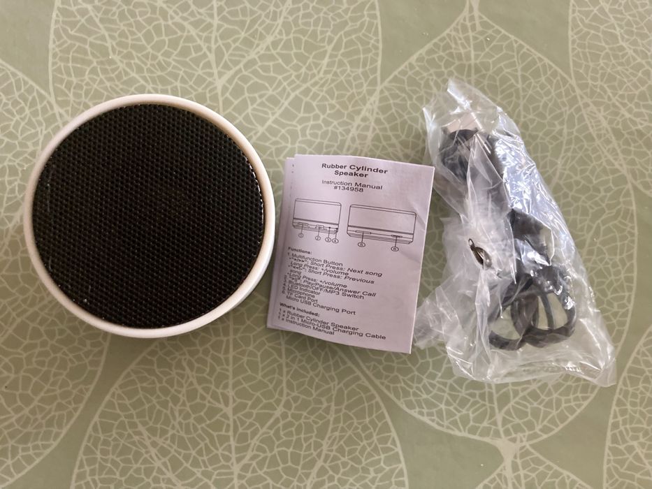 Mentina Bluetooth Speaker