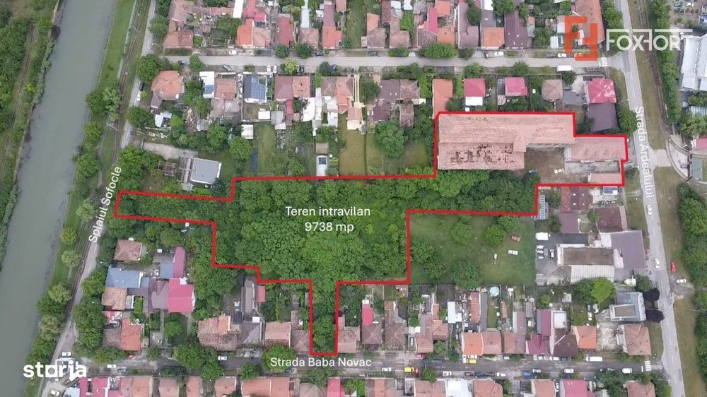 Teren intravilan 9738 mp, cu iesire pe 3 strazi - zona Dambovita