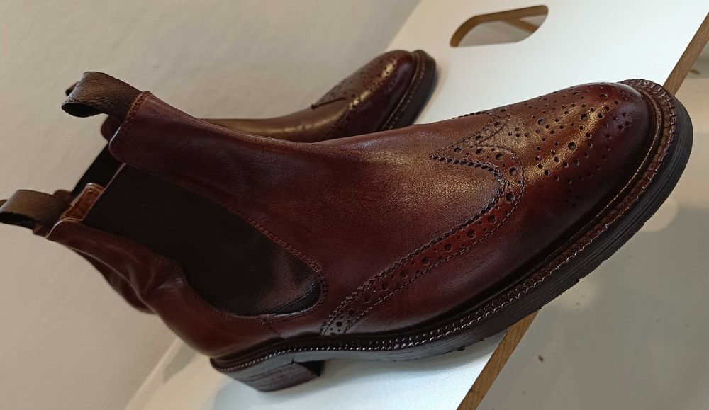 Ghete chelsea brogue 39 39.5 premium FRAU piele naturala premium